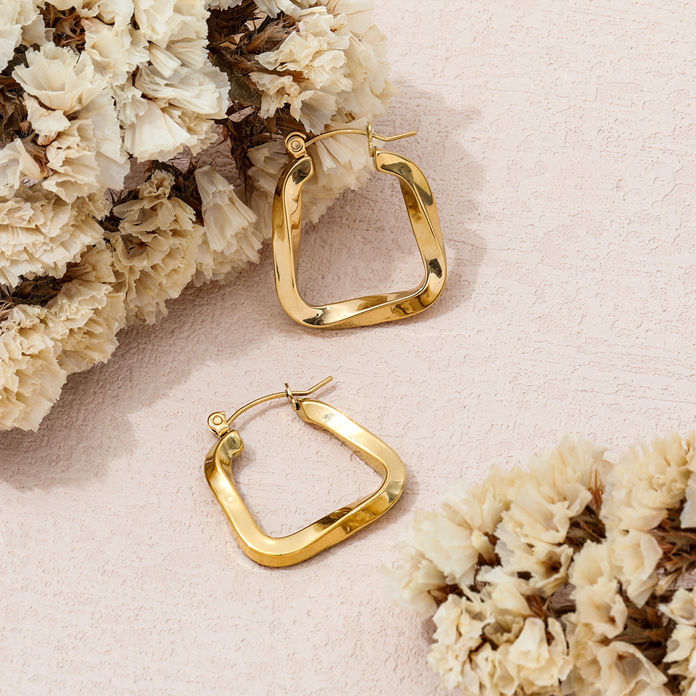 18k solid gold hoop earrings