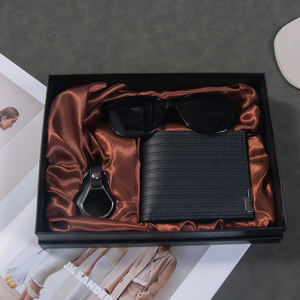 3 in 1 Set hadiah pria bisnis baru gantungan kunci dompet Logo kustom tahan lama 3-piece mewah 2025 - Product Image 3