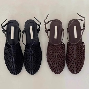 2026 New Fashion Korean Style SHeepskin Woven Strap <strong>Closed</strong> <strong>Toe</strong> Roman <strong>Sandals</strong> Solid Coffee Ankle Strap Flat <strong>Sandals</strong> for Women - Product Image 3
