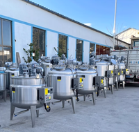 Machine de mélange de liquides cosmétiques, réservoir de mélange en acier inoxydable, mélangeur.