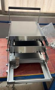 Shineho <span class=keywords><strong>KFC</strong></span> Burger Bun Logo dài khe nướng bánh mỳ Bun nướng bánh mỳ nhà hàng thức ăn nhanh 3 lớp bánh hamburger nướng bánh mỳ để bán - Product Image 5