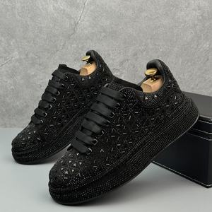 <span class=keywords><strong>ขาย</strong></span>ตรงจากโรงงาน <span class=keywords><strong>รองเท้า</strong></span>ผ้าตาข่ายสีแ<span class=keywords><strong>ด</strong></span>งประ<span class=keywords><strong>ด</strong></span>ับหมุด <span class=keywords><strong>ส</strong></span>ไตล์เรโทร แบรน<span class=keywords><strong>ด</strong></span>์หรูสำหรับผู้ชาย <span class=keywords><strong>รองเท้า</strong></span>ลำลองแบบ<span class=keywords><strong>ส</strong></span>ปอร์ต กันน้ำ ใส่ไ<span class=keywords><strong>ด</strong></span>้ทุกฤดู <span class=keywords><strong>ส</strong></span>ำหรับทุกเพศ - Product Image 4