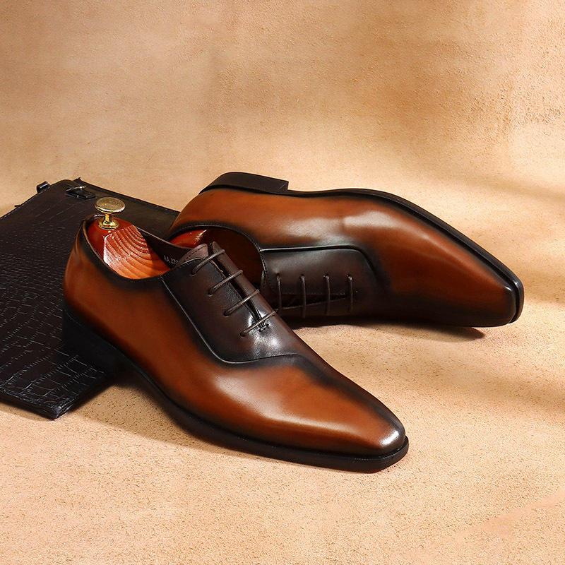 สีน้ำตาล