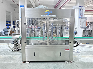 HUAJIE Fabricant <span class=keywords><strong>Machine</strong></span> de remplissage de détergent cosmétique de suivi de remplissage de shampooing linéaire de haute précision entièrement automatique - Product Image 2