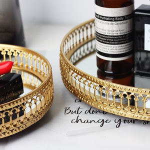 Sang Trọng Ins Vàng Khung Rỗng Đồ Trang Sức Lưu Trữ Gương Phục Vụ Khay Bàn Vòng Trang Trí Khay Cho Phòng Khách Trang Trí Nội Thất - Product Image 2