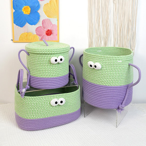Panier de rangement au design monstre vert et violet avec poignée, forme circulaire, pour le rangement des jouets et des collations - Product Image 1