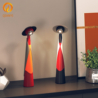 Lampe de table tendance sans fil à intensité variable tactile 1800mAh Rechargeable Flexible Lampe de lecture nocturne Vente en gros Personnalisable