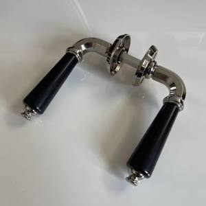 Poignées de porte robustes et durables, design nordique suédois, noires, avec serrure, très vendues - Product Image 6