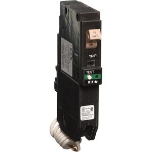Interruptor de Circuito Combinado AFCI Eaton Cutler Hammer de 15 Amperios, Monopolar, Enchufable - Product Image 1