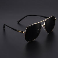 Nouvelles lunettes de soleil surdimensionnées Uv400 à grande monture tendance pour femmes