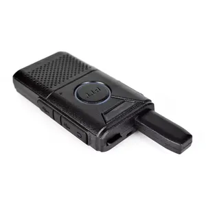 Venta directa de fábrica Precio barato F10 Largo alcance 2 vías Ham Radio Transceptor Recargable Walkie Talkie Uso simple para niños