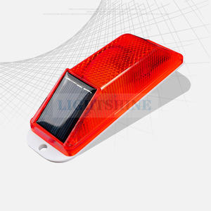 Lumière solaire d'avertissement de trafic Équipement de nuit Contour Colonne Lumière Colonne Collision Barrière Lumière stroboscopique - Product Image 1