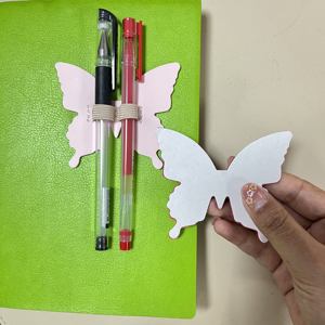 Vente chaude Papillon En Forme De <span class=keywords><strong>Bande</strong></span> Élastique Stylo Clip Autocollant Auto-adhésif En <span class=keywords><strong>Cuir</strong></span> Stylo Boucle Titulaire pour Livre Tablette et Ordinateur Portable - Product Image 2