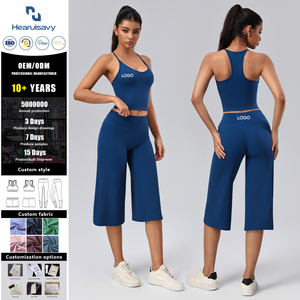 Conjunto de Yoga de <span class=keywords><strong>2</strong></span> Piezas para Mujer, Sólido, Cuello Redondo, Tirantes Finos, Sujetador Deportivo, Pantalones Capri de Cintura Alta con Contorno 3D, Antideslizantes, para Entrenamiento - Product Image 1