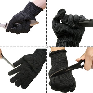 Gants de sécurité en treillis métallique en acier inoxydable pour <span class=keywords><strong>boucher</strong></span> personnalisables en gros directement en usine pour le travail du bois et les objets lourds - Product Image 3