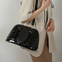 Femmes Crocodile motif fourre-tout sacs à bandoulière 2025 printemps nouvelle Collection Simple à la mode dames sac de messager fermeture à glissière