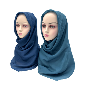 Bán Buôn 100% Polyester Nhuộm Hồi Giáo Hijab Vải 45*45 68*57 70gsm Dệt Mô Hình Của Phụ Nữ Khăn Túi Thiết Kế Đồng Bằng En Giấy Chứng Nhận - Product Image 3