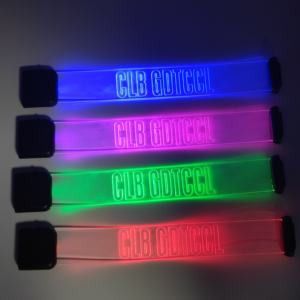 Gelang TPU Natal Magnetik LED Neon Menyala Berwarna-warni, Berkedip, dan Bercahaya dengan Pengait Pengubah Warna Populer - Product Image 2