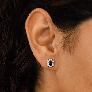 Pendientes de Oro de 14k: Halo de Diamantes Naturales, Centro de Esmeralda - Product Image 4