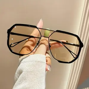 Luxury Large Frame Sunglasses 2024 Women Men Trendy Shades Frame Fashion Logo Custom Sun Glasses