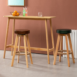 Tabouret <span class=keywords><strong>de</strong></span> <span class=keywords><strong>bar</strong></span> pivotant sans dossier en bois massif, style nordique moderne et décontracté, pour usage domestique - Product Image 3