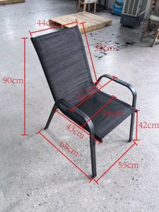 Paquete de 6 Sillas de Comedor Apilables de Acero Negro con Reposabrazos para Patio Trasero, Terraza, Jardín - Product Image 2