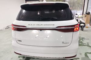 BYD Song MAX 2021 Versione Aggiornata 1.5T DCT Edizione Premium MPV 7 Posti LHD Auto a Benzina Standard Nazionale VI - Product Image 3