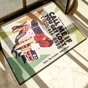 Tappeto d'Ingresso Personalizzato con Collage di Auto d'Epoca, Antiscivolo e Lavabile, per <span class=keywords><strong>Stanze</strong></span> <span class=keywords><strong>a</strong></span> <span class=keywords><strong>Tema</strong></span> Retrò, Soggiorno e Uso Domestico - Product Image 2