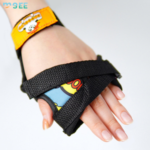 Setelan sepatu roda anak, perlengkapan pelindung olahraga sepatu roda seluncur, bahan EVA PP bersirkulasi, bantalan lutut latihan untuk anak-anak - Product Image 4