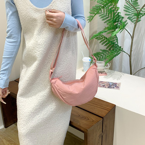 Mode Offre Spéciale Sac à bandoulière de sport décontracté pour femme Sacs à bandoulière légers de grande capacité. Z0240 - Product Image 1