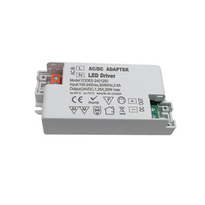 Adaptador de Corriente CA/CC YODEE 24V 1.25A 30W, Controlador LED de Voltaje Constante para Iluminación de Gabinetes - Product Image 1