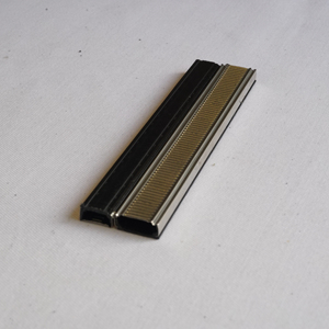 Barre d'isolation moderne en plastique 11.5A à surface lisse, insonorisante et chauffante, accessoires pour portes et fenêtres en verre isolant - Product Image 1