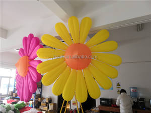 Fleur de marguerite gonflable <span class=keywords><strong>Alice</strong></span> gonflable au <span class=keywords><strong>pays</strong></span> <span class=keywords><strong>des</strong></span> <span class=keywords><strong>merveilles</strong></span> fleurs colorées pour les décorations de fête - Product Image 4