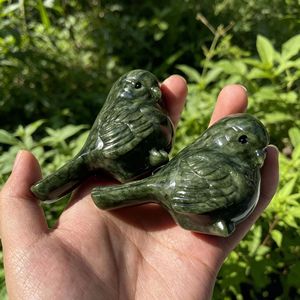 Estatua de pájaro de jade Xiuyu natural, tallada a mano, pequeño adorno de animal, piedra energética de chakra, artesanía para colección - Product Image 5