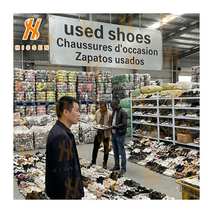Chaussures d'occasion en gros, chaussures mixtes d'occasion, chaussures d'occasion pour femmes, calzado usado al por mayor, sapatos femininos usados, chaussures d'occasion - Product Image 1