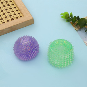 Juguetes de cubo con bolas de purpurina espigadas, juguetes elásticos de TPR con cuentas de agua para aliviar el estrés, ideales para recuerdos de fiestas infantiles - Product Image 2