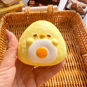 Jouets Squishy en forme <span class=keywords><strong>de</strong></span> pain grillé, à remontée lente, Mochi Puni Puni, jouet anti-stress à presser, aliment simulé, nouveauté, jouets <span class=keywords><strong>de</strong></span> compression pour soulager le stress - Product Image 6