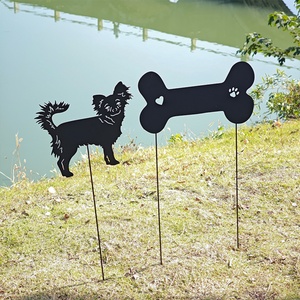 Decoración para el hogar: Arreglos de jardín de metal de lujo para terrazas, letreros de acero inoxidable, otoño, Halloween, inusuales, artificiales, con diseño de perro. - Product Image 1