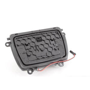 Pièces automobiles transfrontalières BMW Série 5 Cendrier F10/F18 Console centrale Cendrier Modèle 51169206347 - Product Image 3