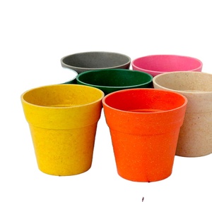 Popular Factory Small Bamboo Plastic Nursery pot stackable indoor and outdoor