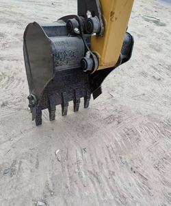 Excavadora Compacta Usada SANY SY60C de 6 Toneladas, Mini Excavadora con Motor Potente para Construcción, Agricultura y Jardinería - Product Image 4