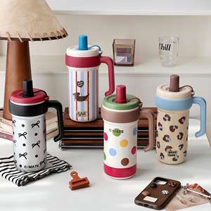 Seaygift 1000ml Filles <span class=keywords><strong>Infuseur</strong></span> À Thé Grand Gobelet À Glace <span class=keywords><strong>Tasse</strong></span> <span class=keywords><strong>Avec</strong></span> Poignée Nouveau Mignon <span class=keywords><strong>Chat</strong></span> Dessin Animé Sous Vide Thermique Isolé <span class=keywords><strong>Tasse</strong></span> À Café - Product Image 5