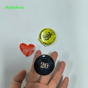 Vendita calda di alta qualità LED lampeggiante spilla spilla in plastica distintivo Logo personalizzato per feste feste Ramadan April giorno dello sciocco - Product Image 3