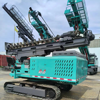 Plateforme de forage solaire sur rail : dotée d'une propulsion tout-terrain et d'une rotation à couple élevé pour les travaux de fondation photovoltaïque.