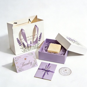 Ensemble d'emballage <span class=keywords><strong>en</strong></span> gros de boîtes <span class=keywords><strong>en</strong></span> <span class=keywords><strong>papier</strong></span> écologiques haut de gamme, boîtes cadeaux, sacs <span class=keywords><strong>en</strong></span> <span class=keywords><strong>papier</strong></span> pour le shopping, avec autocollant personnalisé pour savon artisanal - Product Image 3