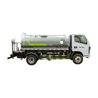 Camion arroseur Guosan East Furuika 4 * 2 Vente directe d'usine