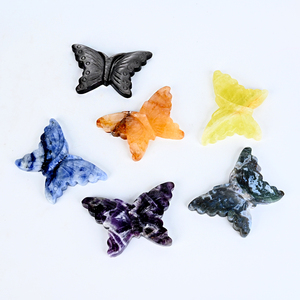 Vente en gros de magnifiques sculptures en cristal, sculptures de papillons en pierres précieuses naturelles sculptées à la main pour la décoration - Product Image 1
