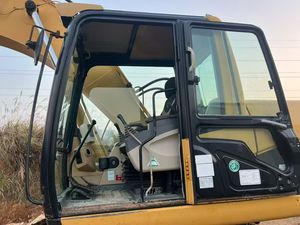Excavatrice CAT 320C d'occasion à prix abordable, capacité de la benne de 0,8 m³, moteur puissant de 110 kW, vente flash - Product Image 5