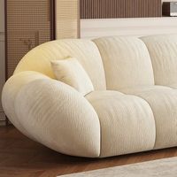 Canapé droit moderne et moelleux en tissu, sectionnel, à profil bas, pour salon et appartement