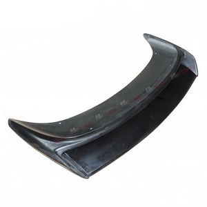 Aileron arrière simple en FRP style V2, noir carbone, poli haute brillance avec époxy pour NISSAN 350Z 2003-2005 OLOTDI - Product Image 1
